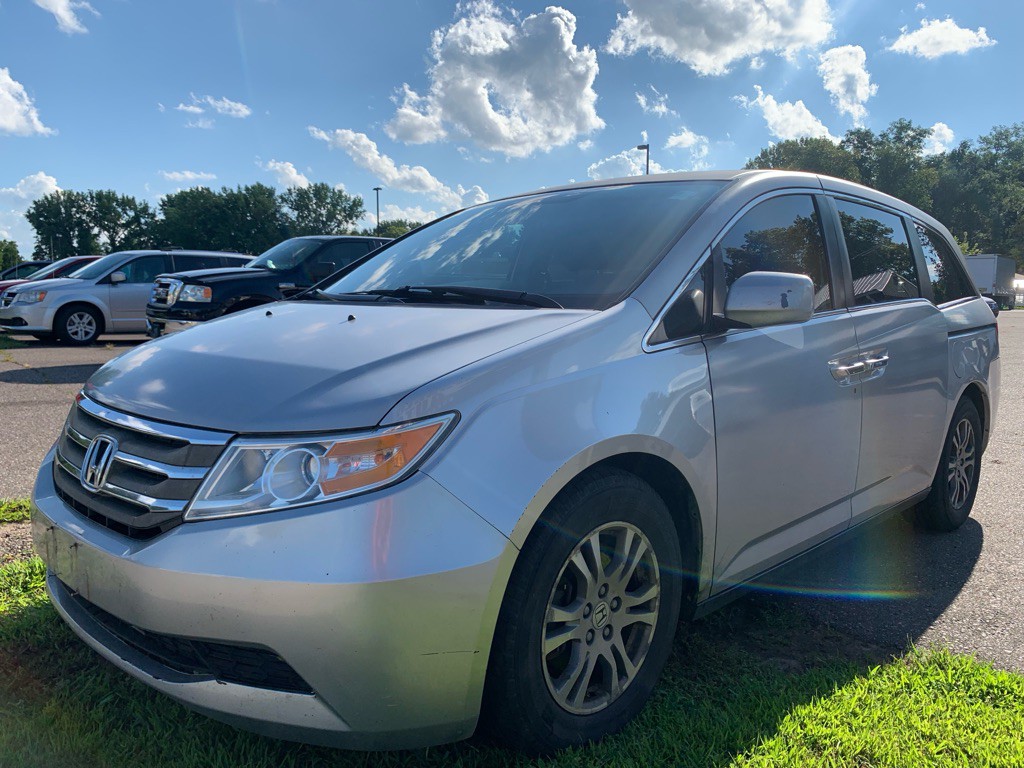 2011 Honda Odyssey Image 3