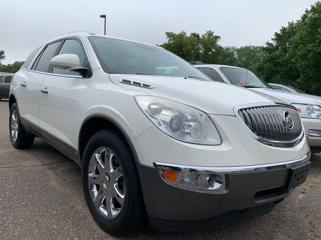 2008 Buick Enclave Image 1