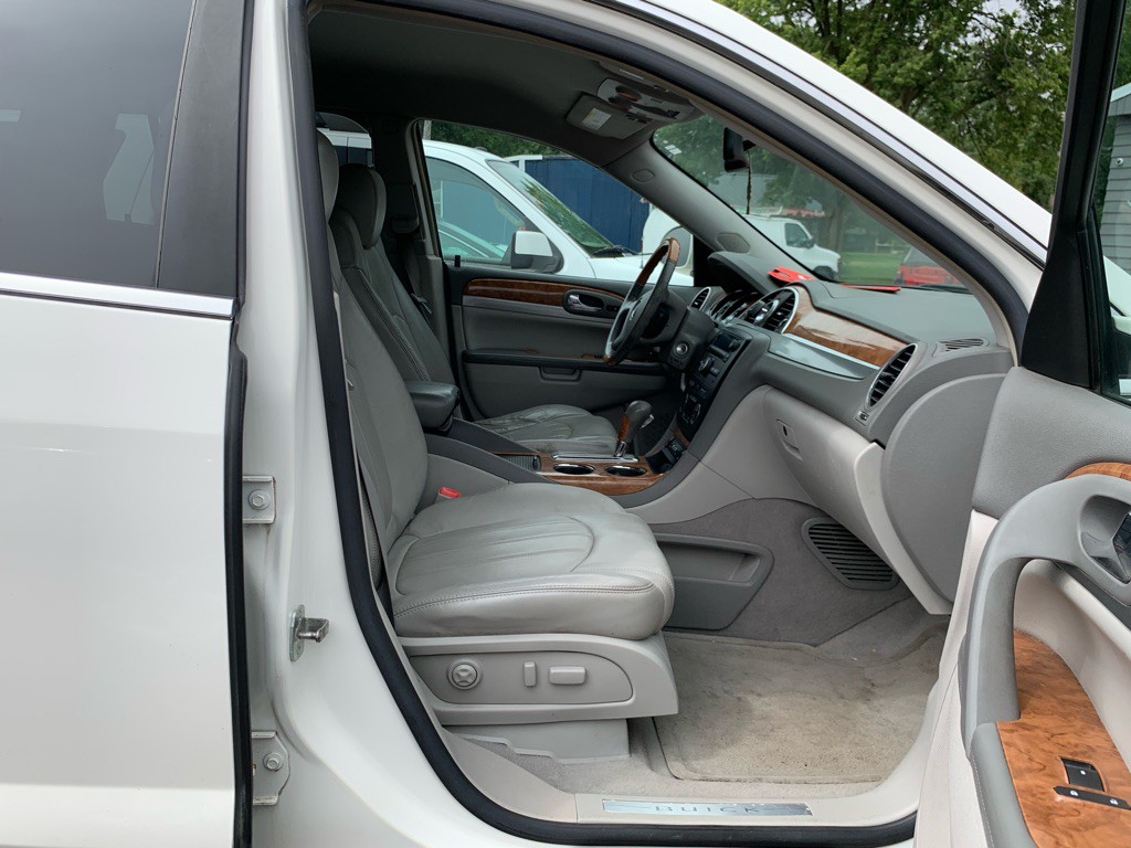 2008 Buick Enclave Image 7