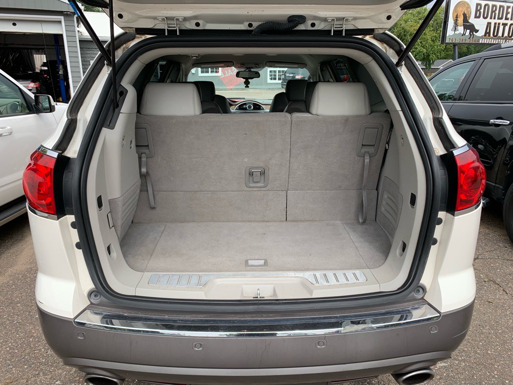 2008 Buick Enclave Image 9
