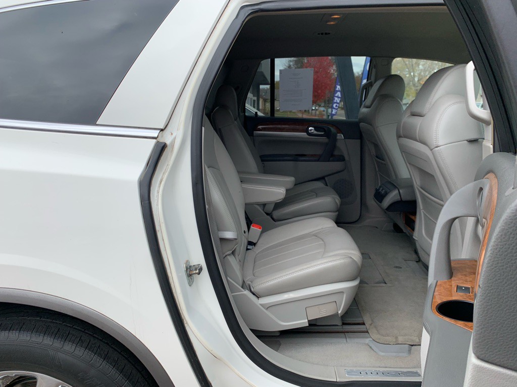 2008 Buick Enclave Image 9