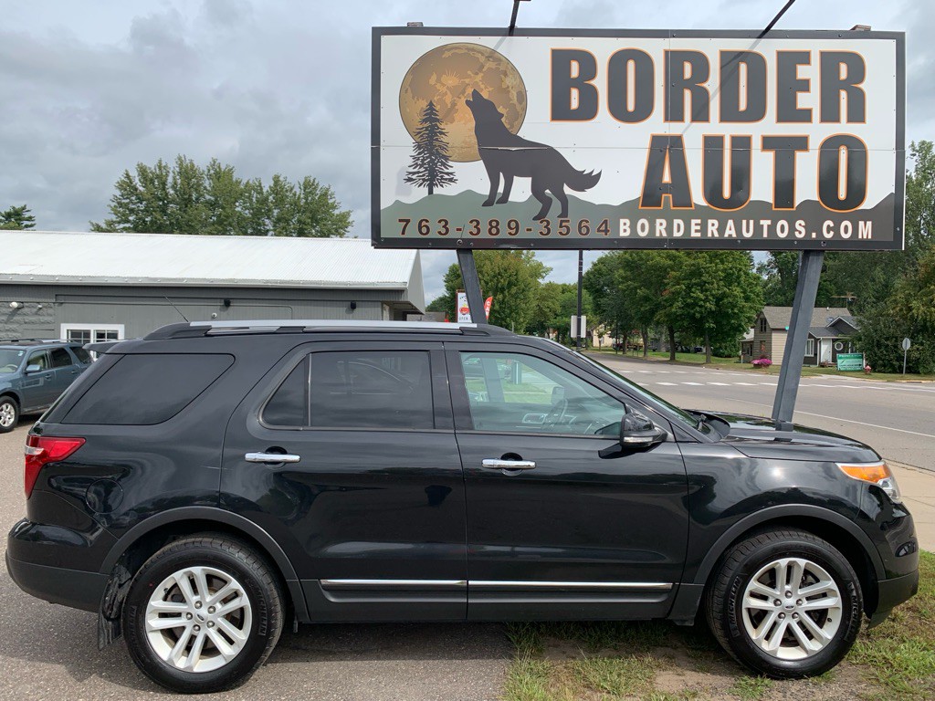 2015 Ford Explorer Image 1