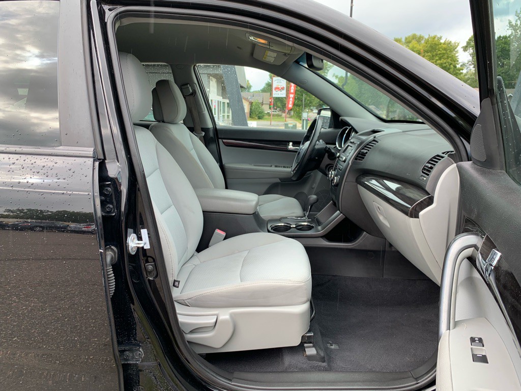 2012 Kia Sorento Image 8
