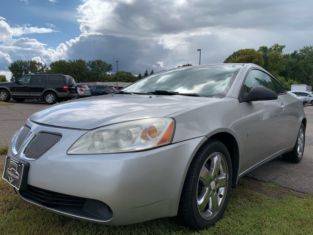2007 Pontiac G6 Image 3