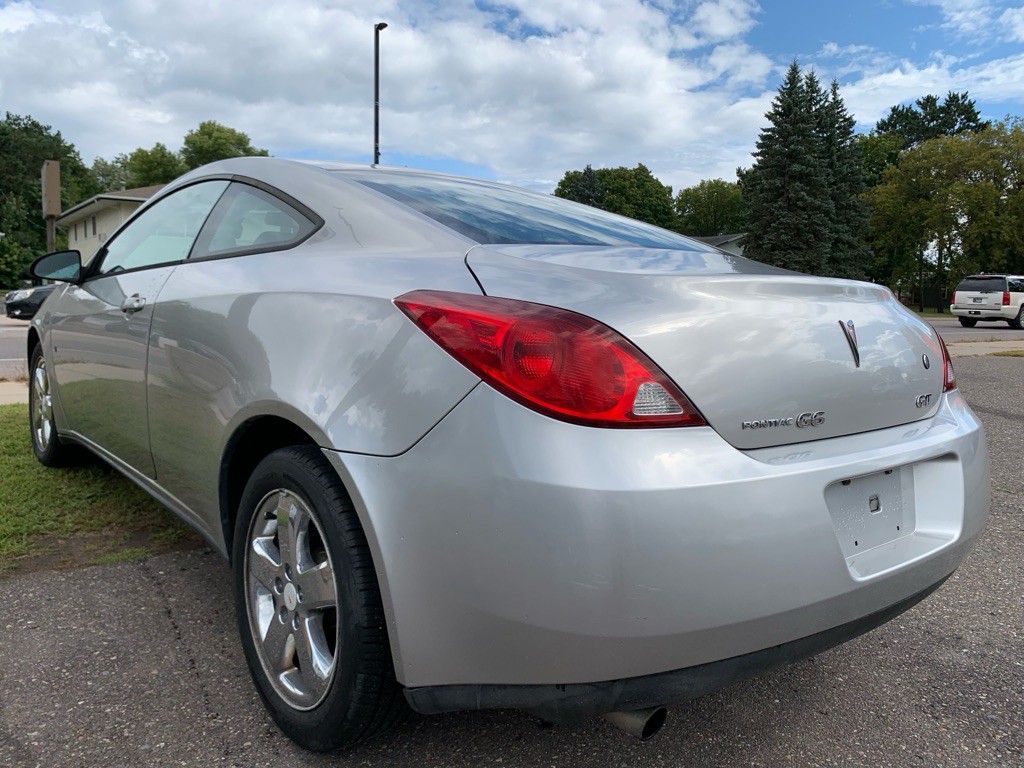 2007 Pontiac G6 Image 4