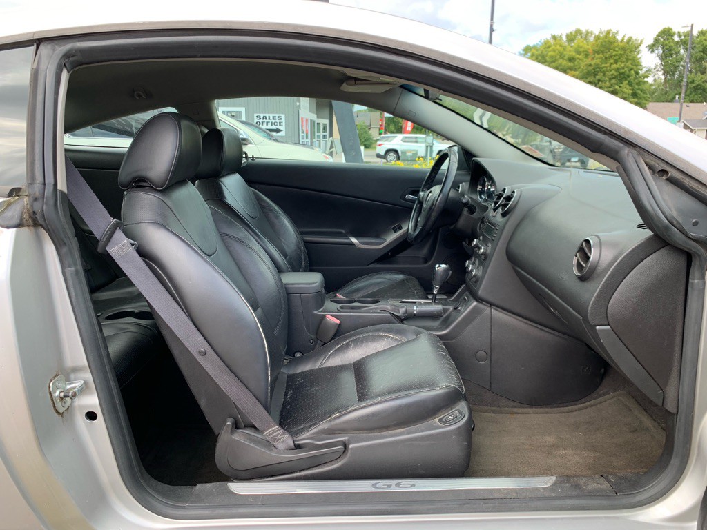 2007 Pontiac G6 Image 7