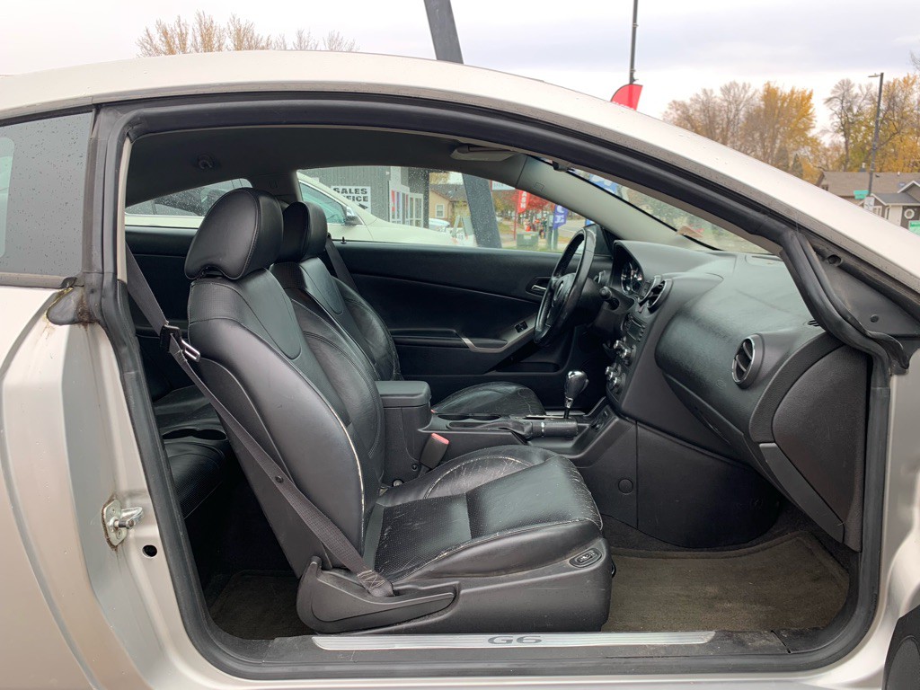 2007 Pontiac G6 Image 7