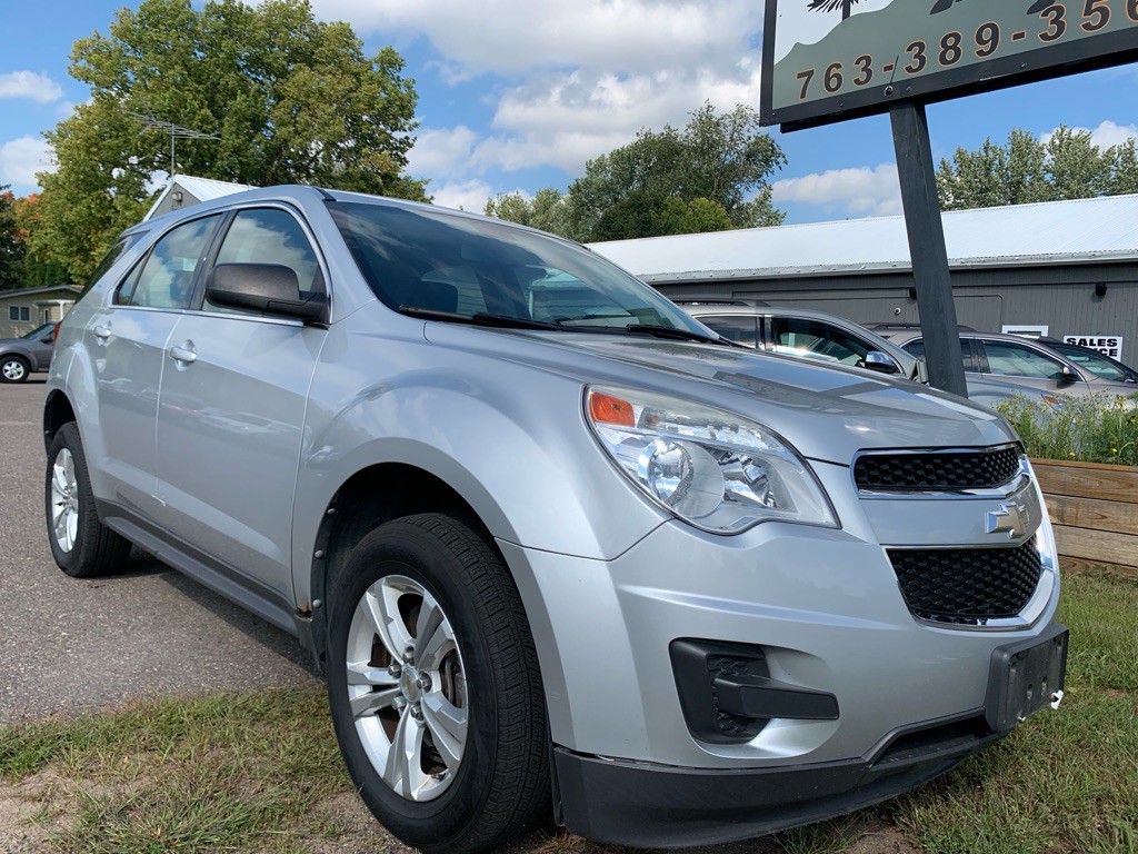2010 Chevrolet Equinox Image 2