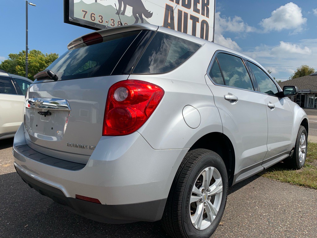 2010 Chevrolet Equinox Image 5