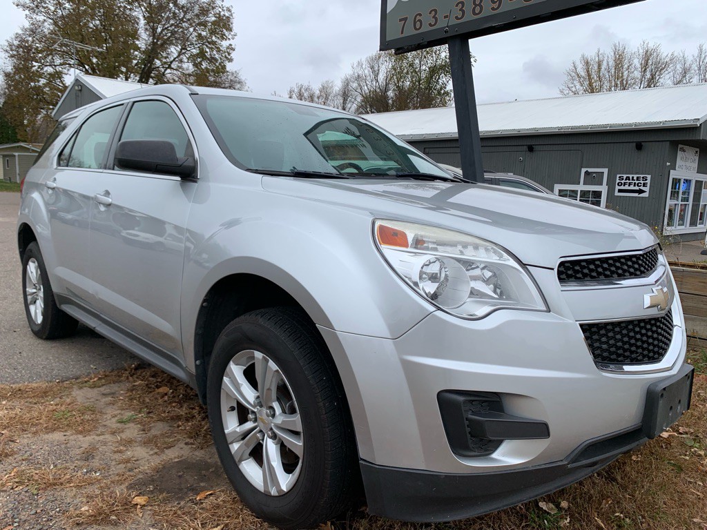 2010 Chevrolet Equinox Image 2