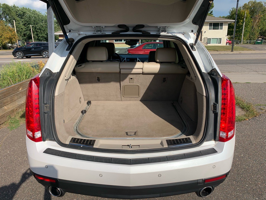 2013 Cadillac SRX Image 10