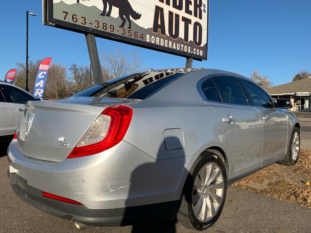 2014 Lincoln MKS Image 5