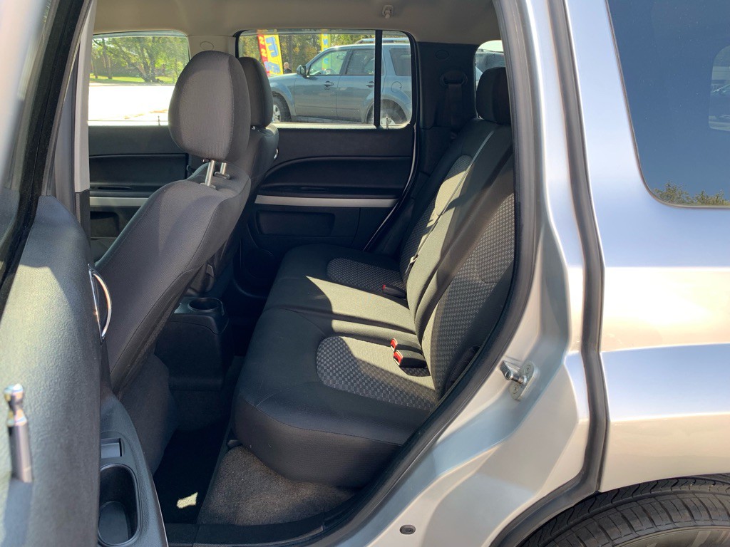2009 Chevrolet HHR Image 7