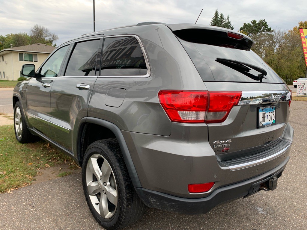 2012 Jeep Grand Cherokee Image 4