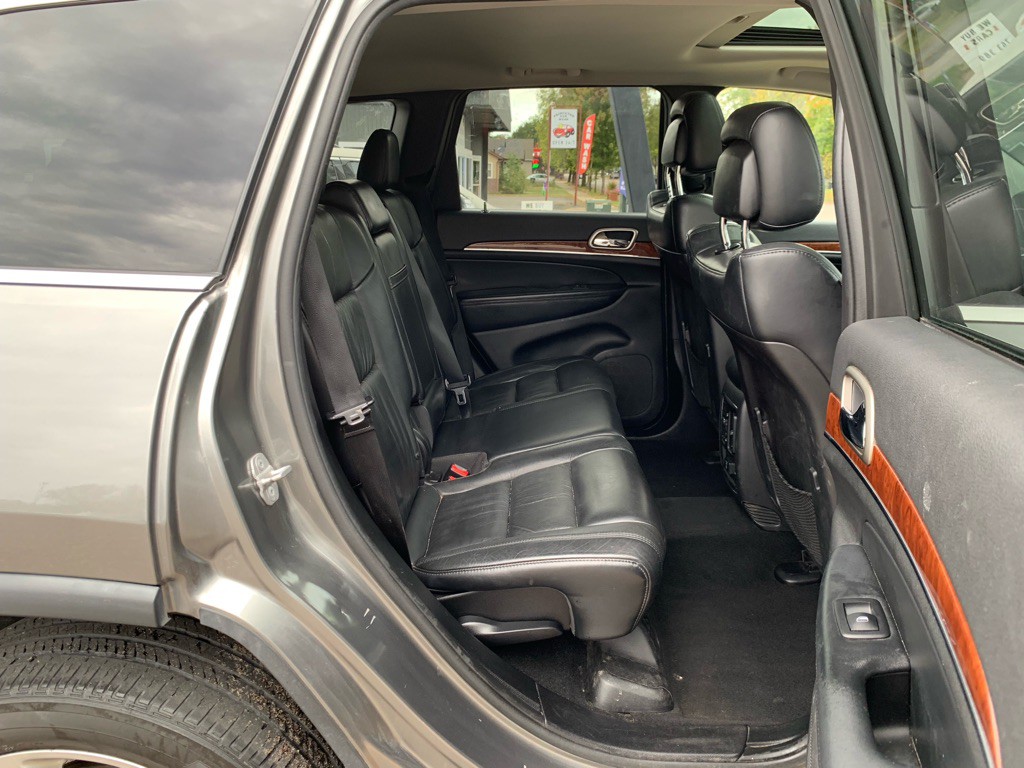 2012 Jeep Grand Cherokee Image 9