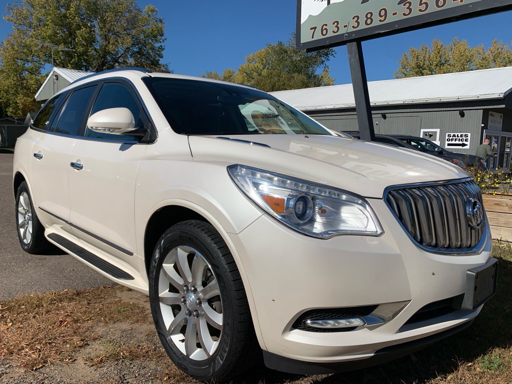 2015 Buick Enclave Image 2