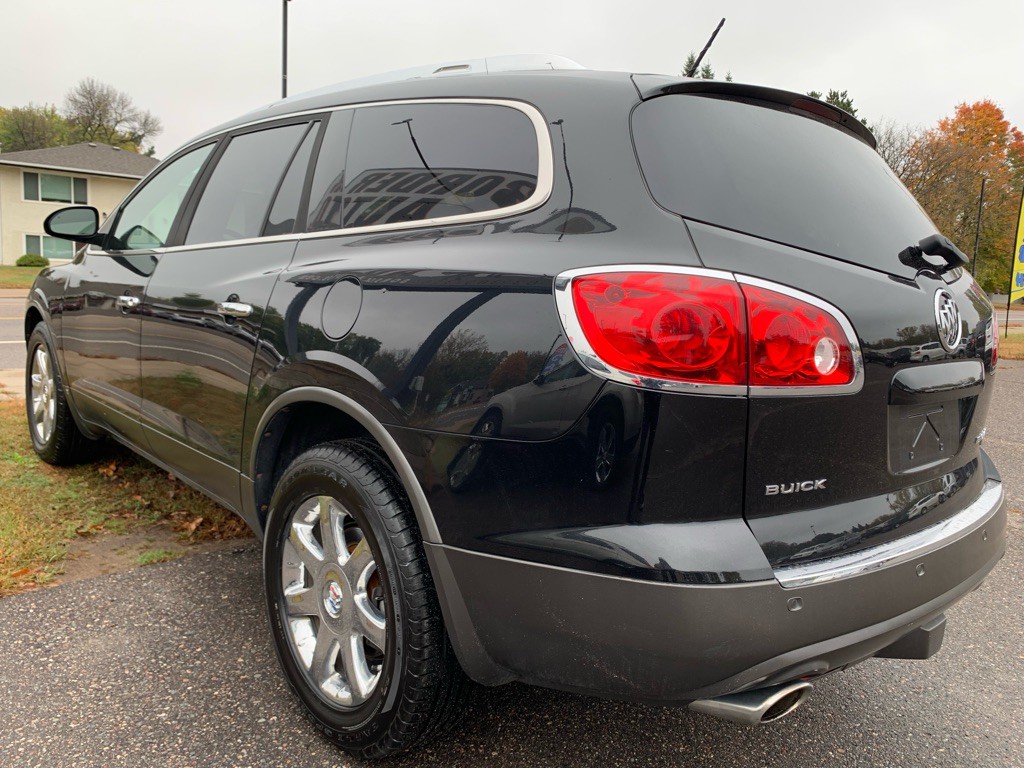 2008 Buick Enclave Image 4