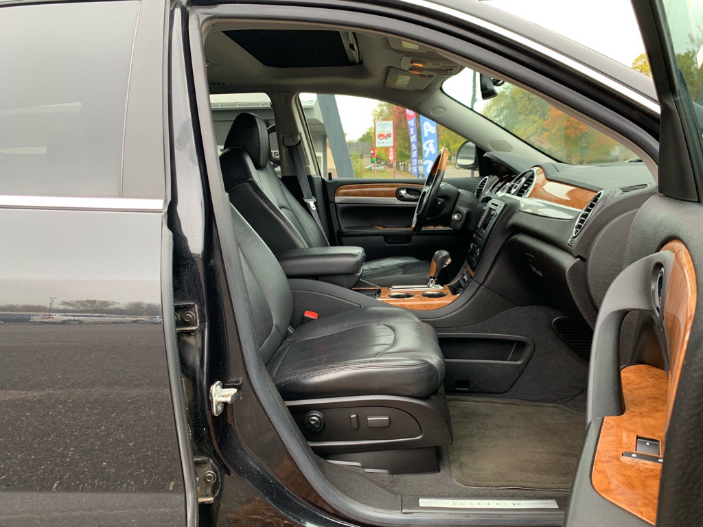 2008 Buick Enclave Image 8