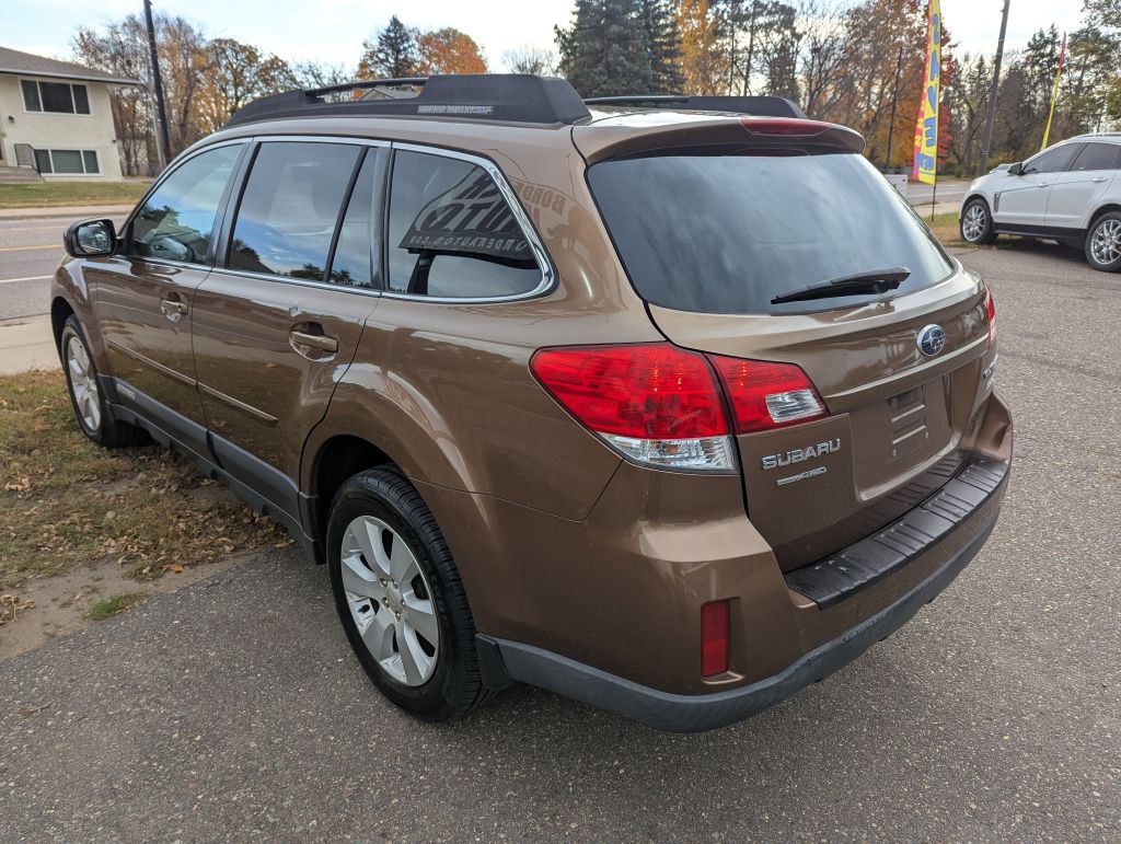 2011 Subaru Outback Image 7