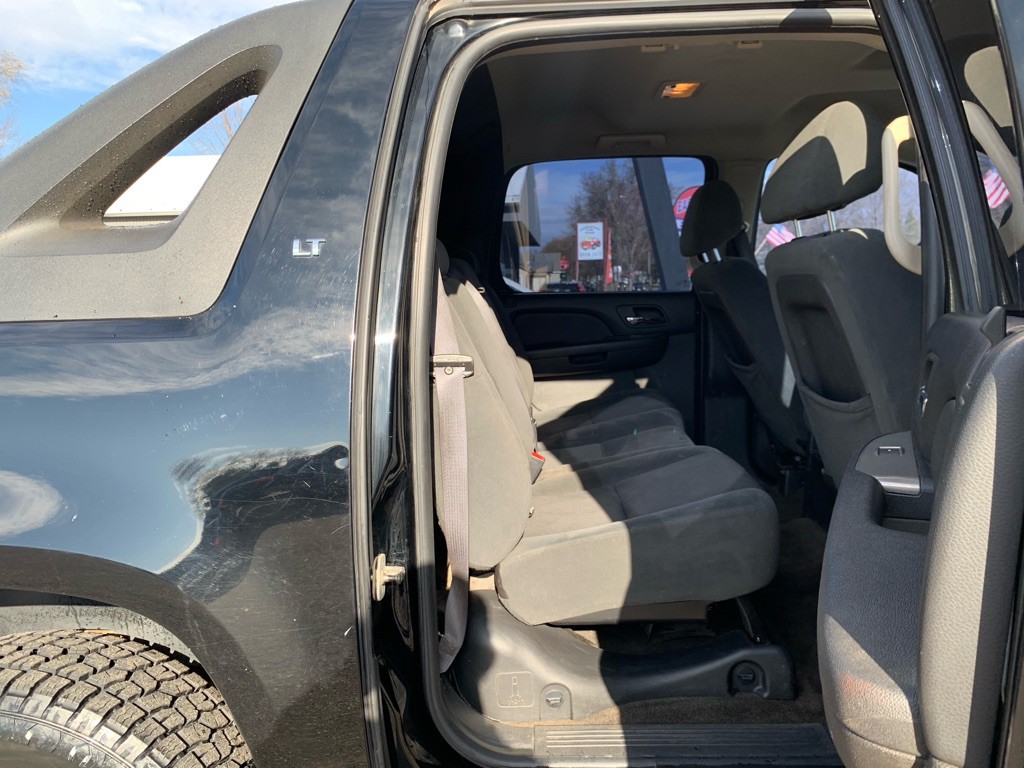 2009 Chevrolet Avalanche Image 9