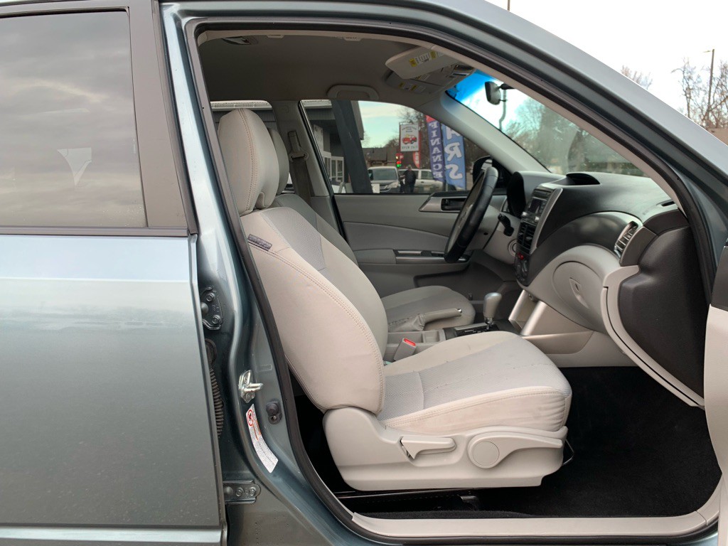 2012 Subaru Forester Image 8