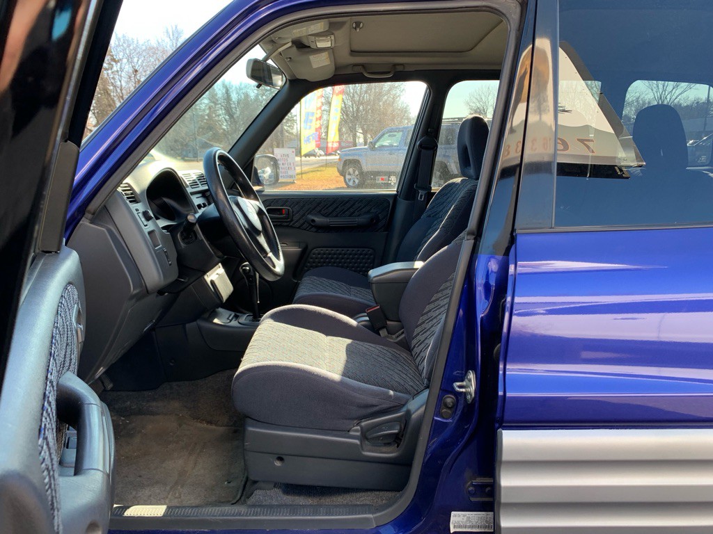 2000 Toyota Rav4 Image 10