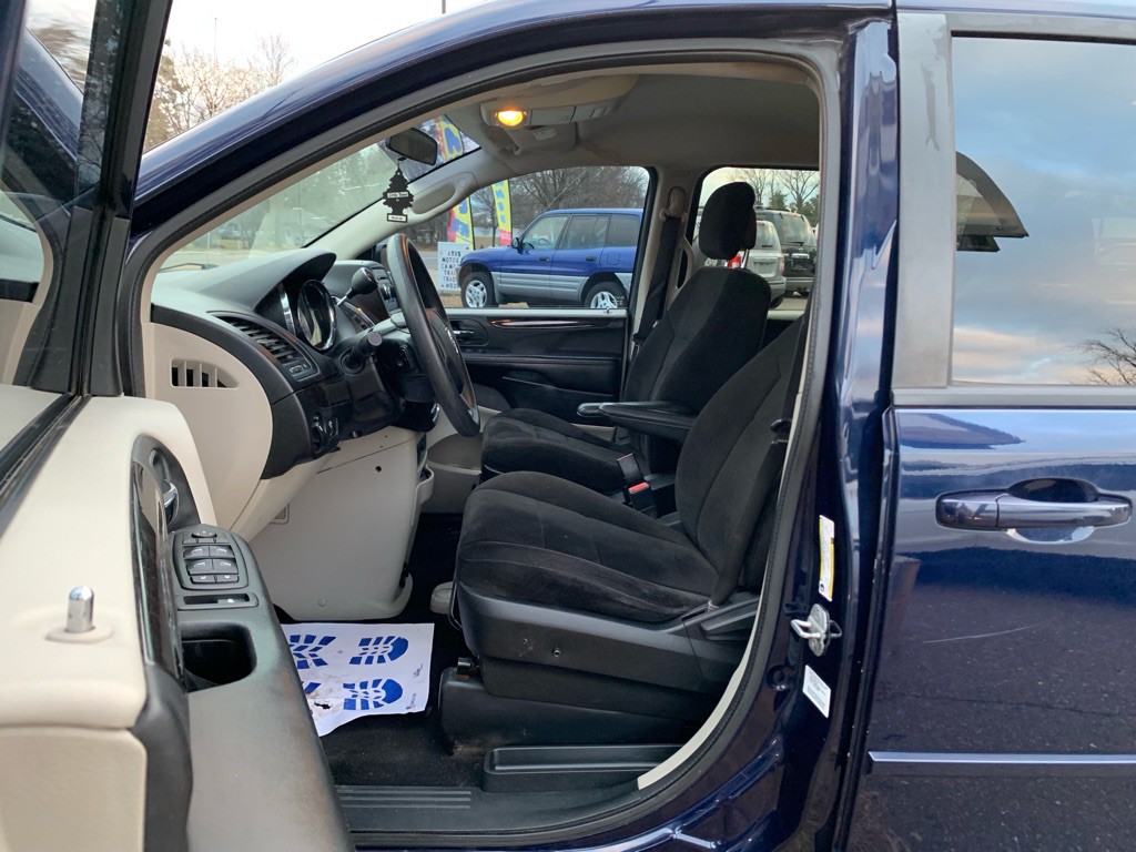 2013 Dodge Grand Caravan Image 6