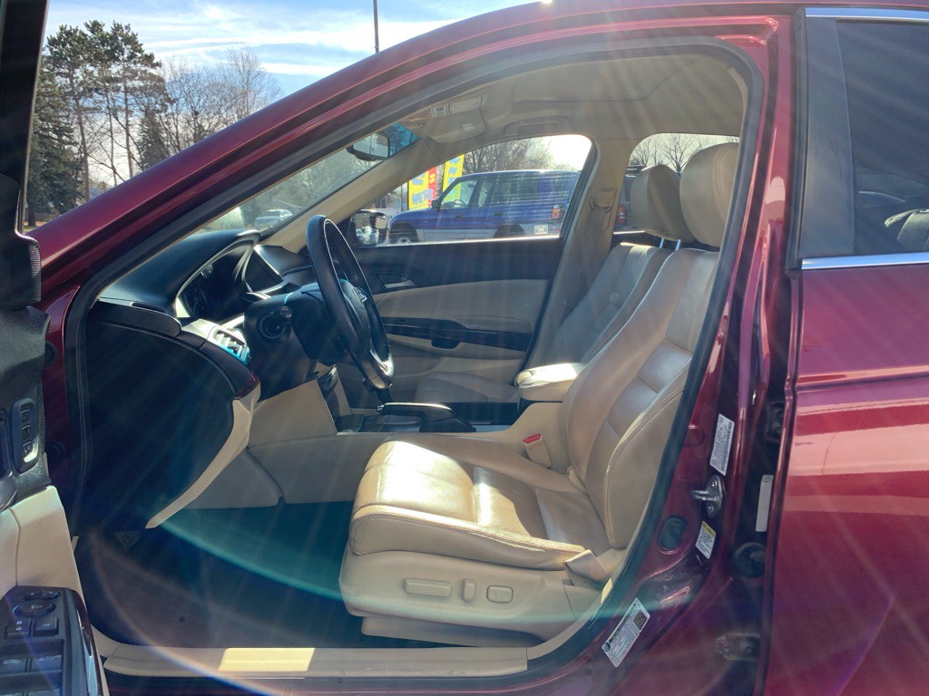 2010 Honda Crosstour Image 6