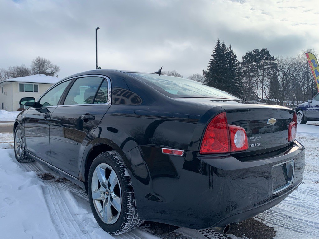 2008 Chevrolet Malibu Image 4