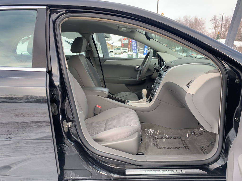 2008 Chevrolet Malibu Image 8