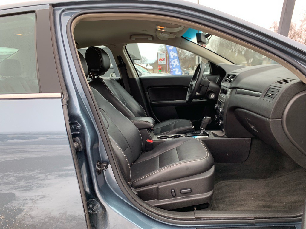 2012 Ford Fusion Image 8