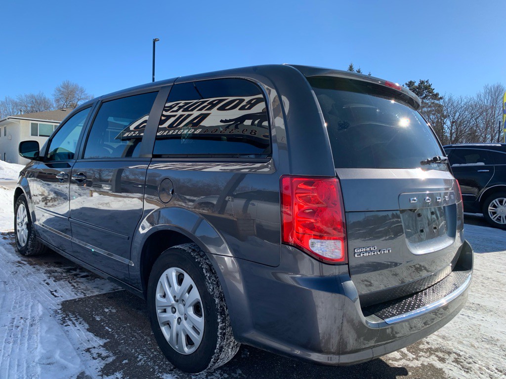 2017 Dodge Grand Caravan Image 4