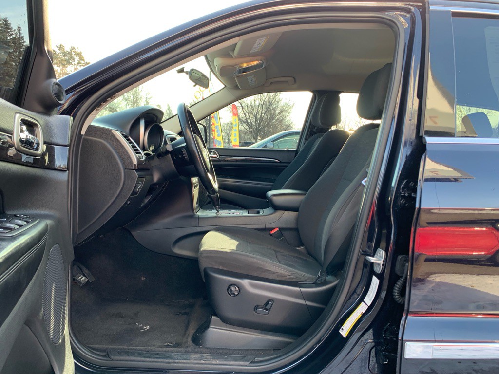 2011 Jeep Grand Cherokee Image 5