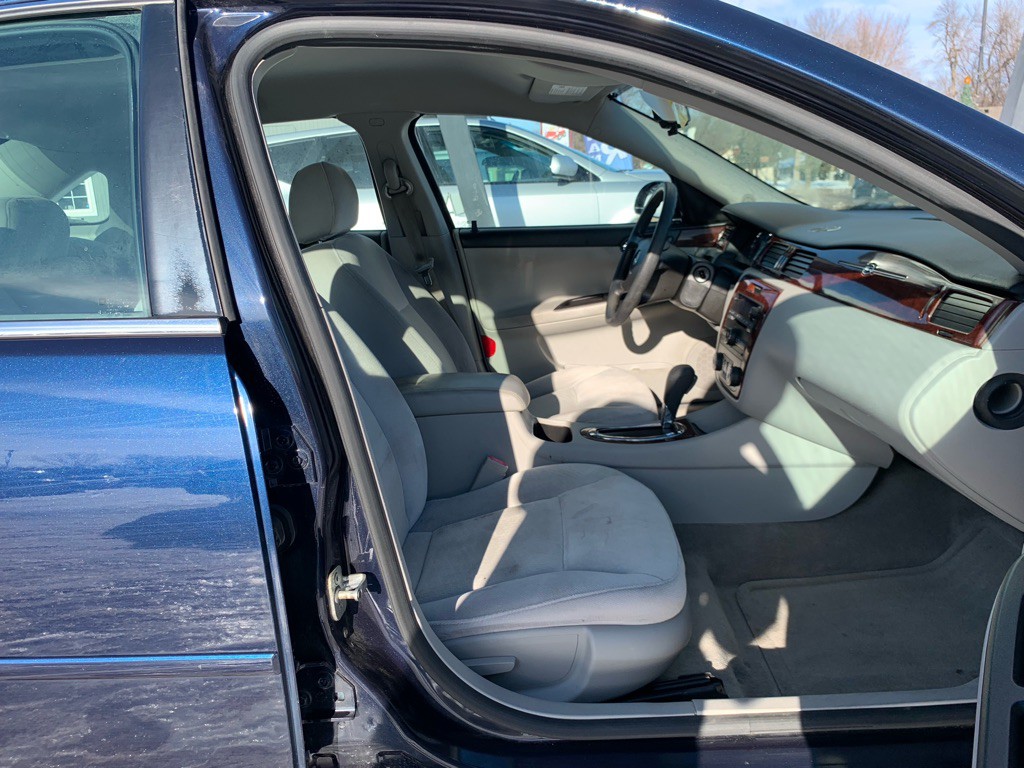 2007 Chevrolet Impala Image 8
