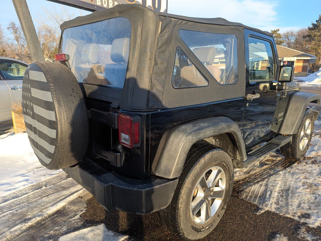 2010 Jeep Wrangler Image 5
