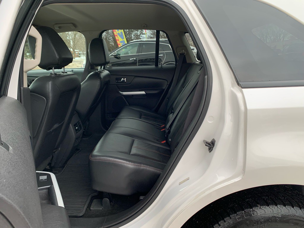 2013 Ford Edge Image 7