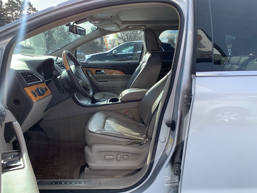 2012 Lincoln MKX Image 6