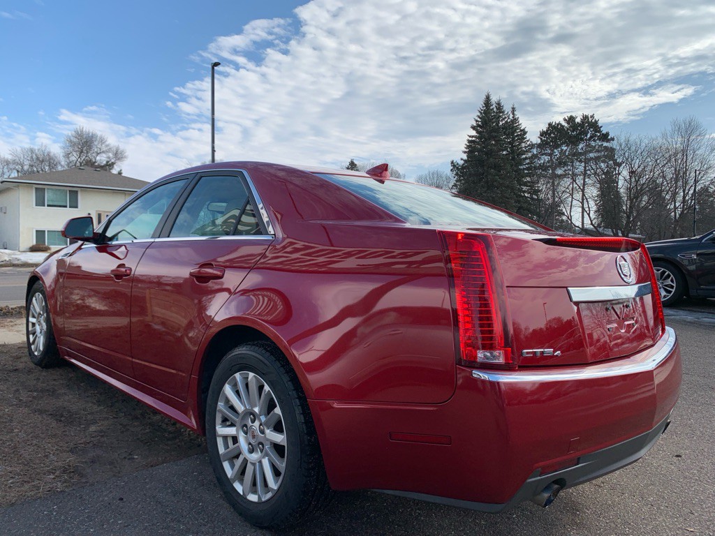 2010 Cadillac CTS Image 4