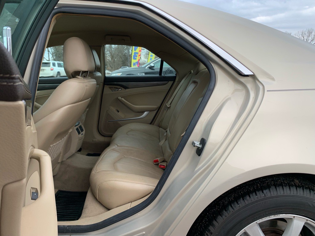 2009 Cadillac CTS Image 7