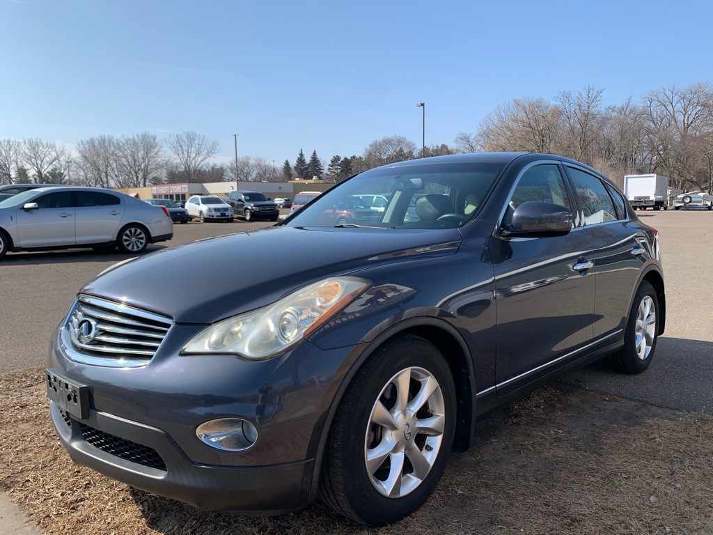 2010 INFINITI EX35 Image 3