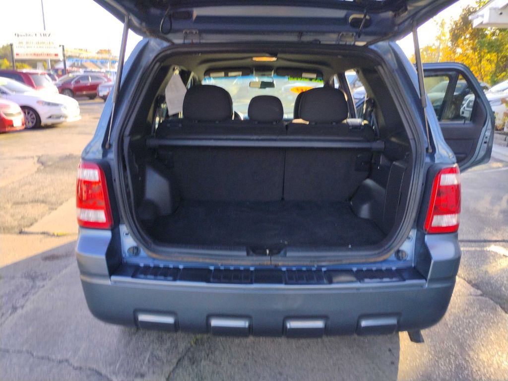 2011 Ford Escape Image 10