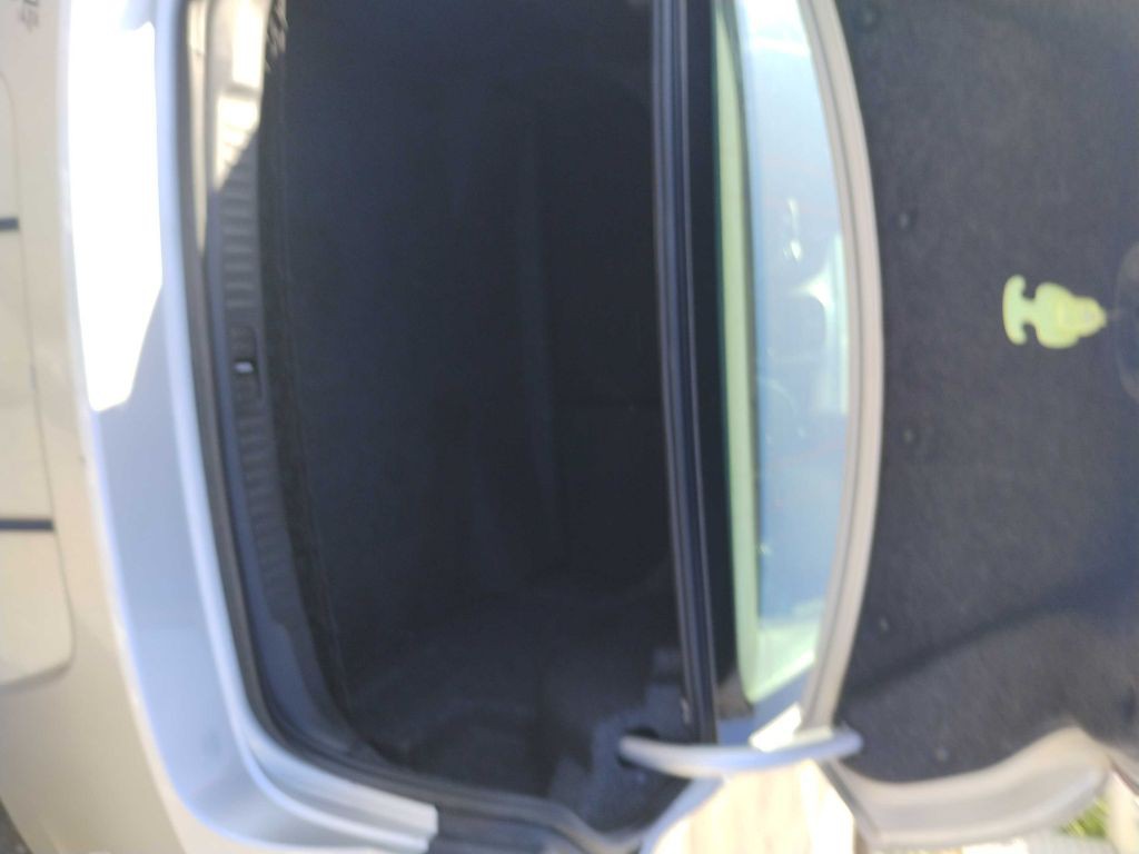 2015 Chevrolet Malibu Image 9