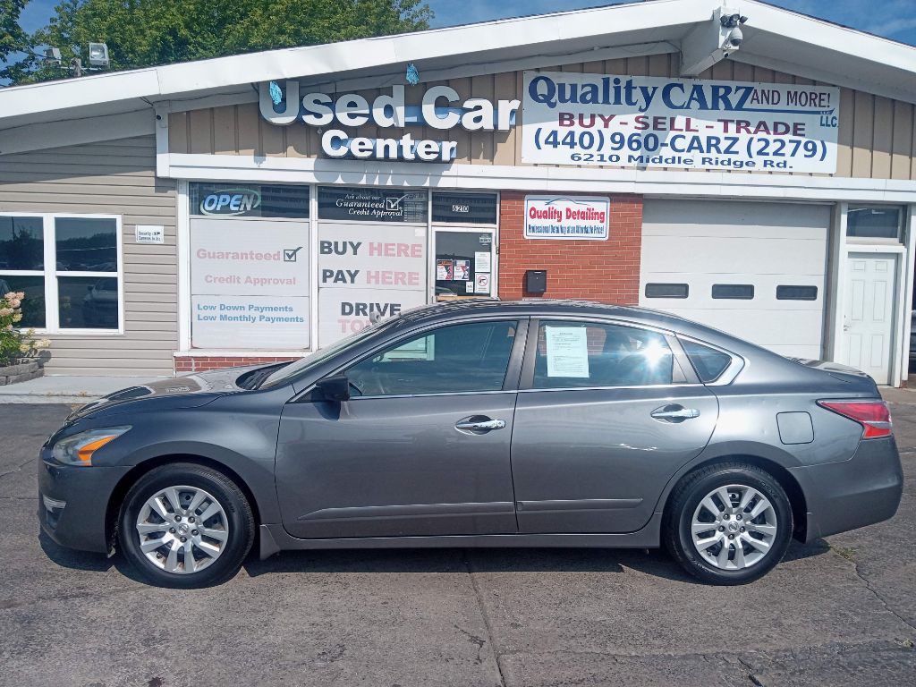 2015 Nissan Altima Image 1