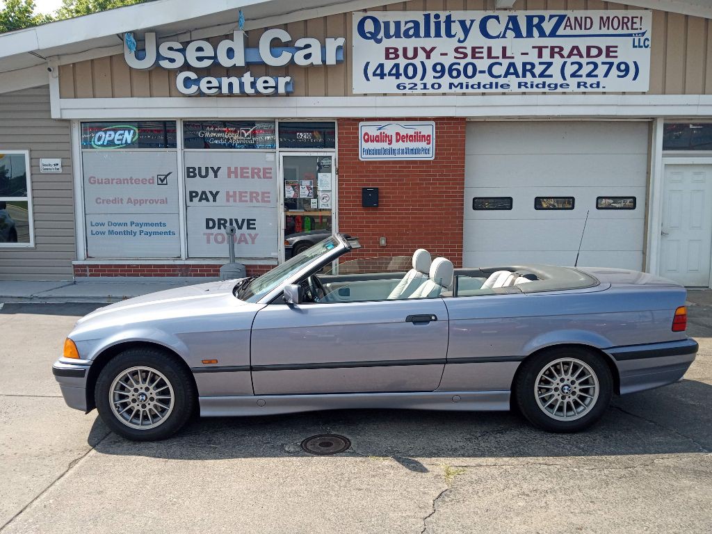 1997 BMW 3 Series Image 1