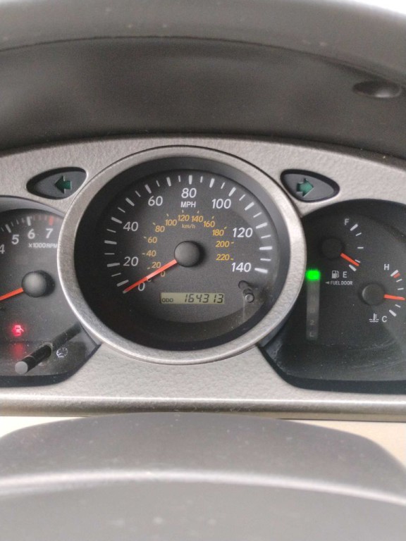 2003 Toyota Highlander Image 4