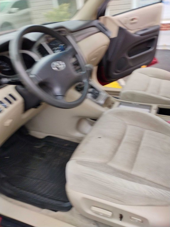 2003 Toyota Highlander Image 12