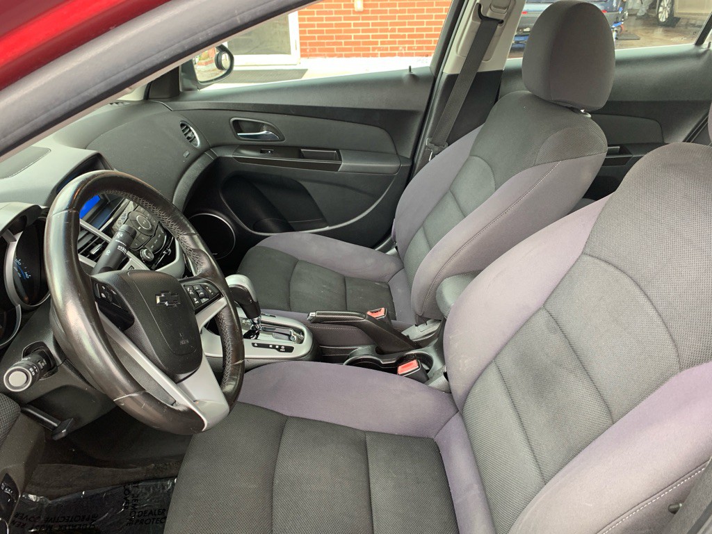 2013 Chevrolet Cruze Image 7