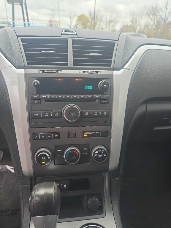 2010 Chevrolet Traverse Image 10