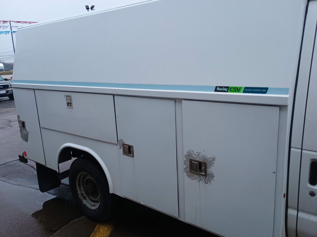 2009 Ford Econoline Image 11