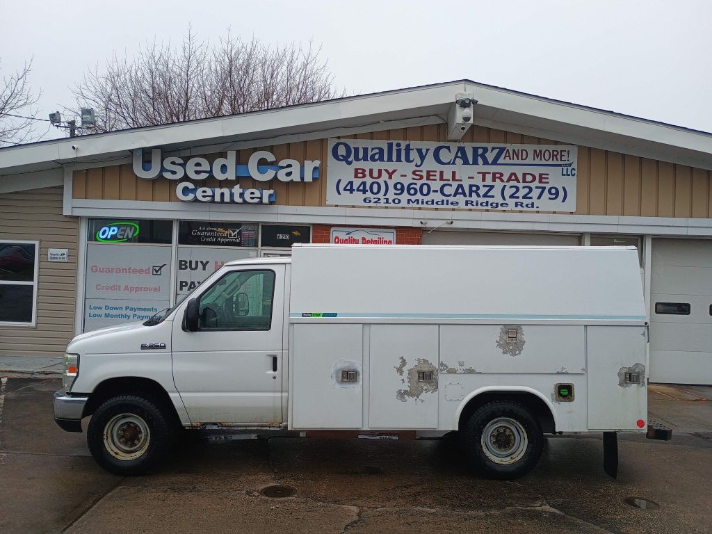 2009 Ford Econoline Image 1